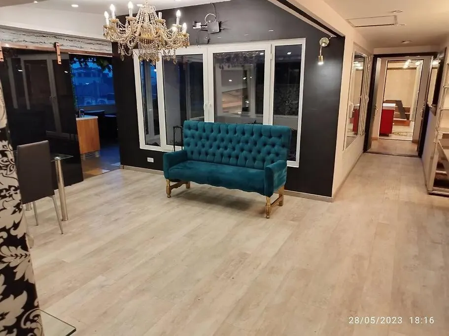 Apartamento Penthouse Con Jacuzzi Y Chimenea Bogotá